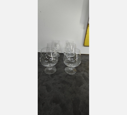 Serie de 6 verres à pieds