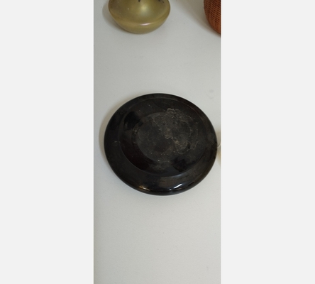 Socle de vase en verre noir