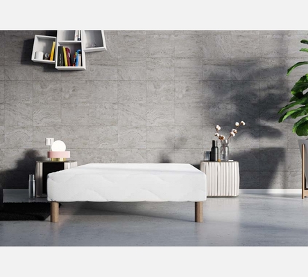 Sommier tapissier Elite en tissu blanc 160/200 cm. Epaisseur 15 cm.