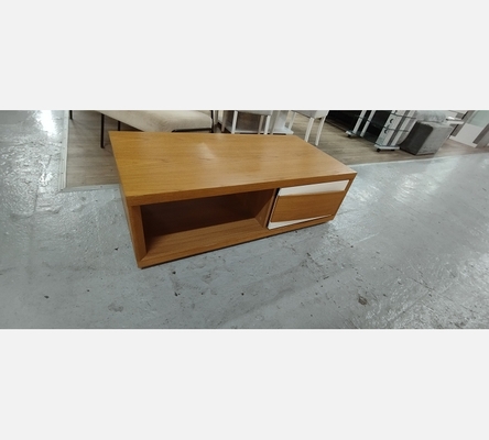 Table basse en bois chêne et blanc  .