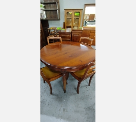 Table ronde Louis Philippe avec rallonge.