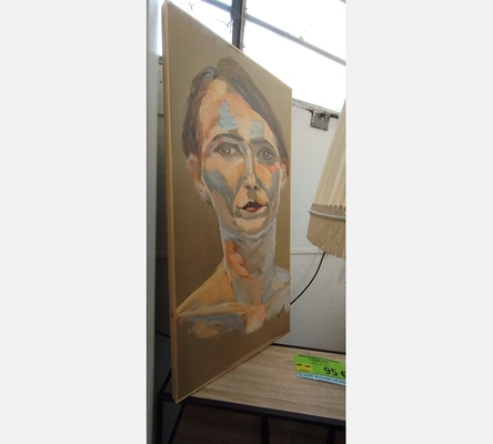 Tableau grand visage.