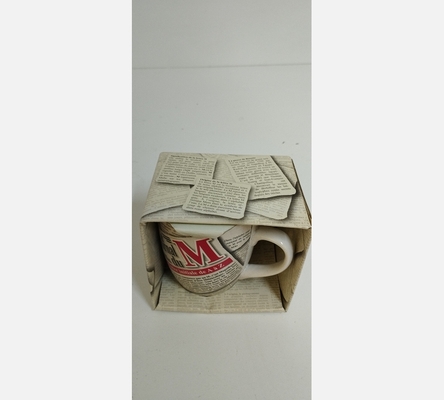 Tasse neuve lettre M