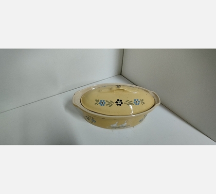 Terrine avec couvercle verte