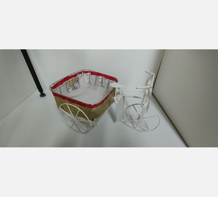 Vélo porte plantes en fer forgé