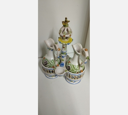 Vinaigrier huilerie en faïence